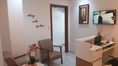 Dra Elyadna Britto Odontologia e Estética Avançada foto 5